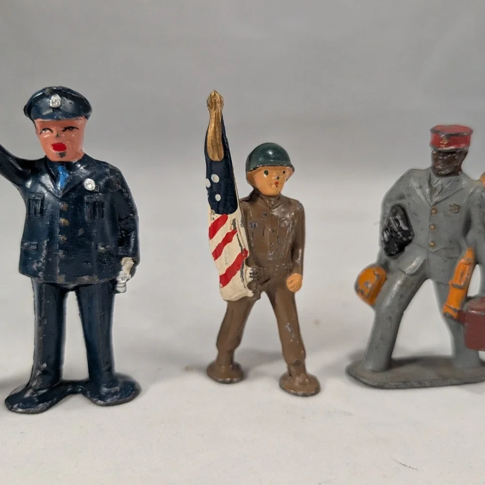 Vintage Barclay Manoil Lead‎ Slush Mold Figures Soldier Police Porter Lot of 5